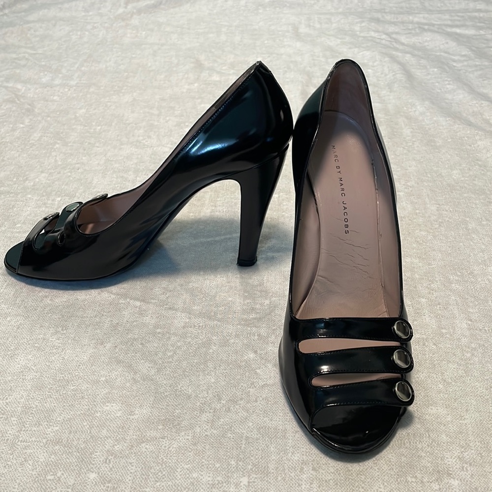 Marc By Marc Jacobs Black Patent Leather Heels